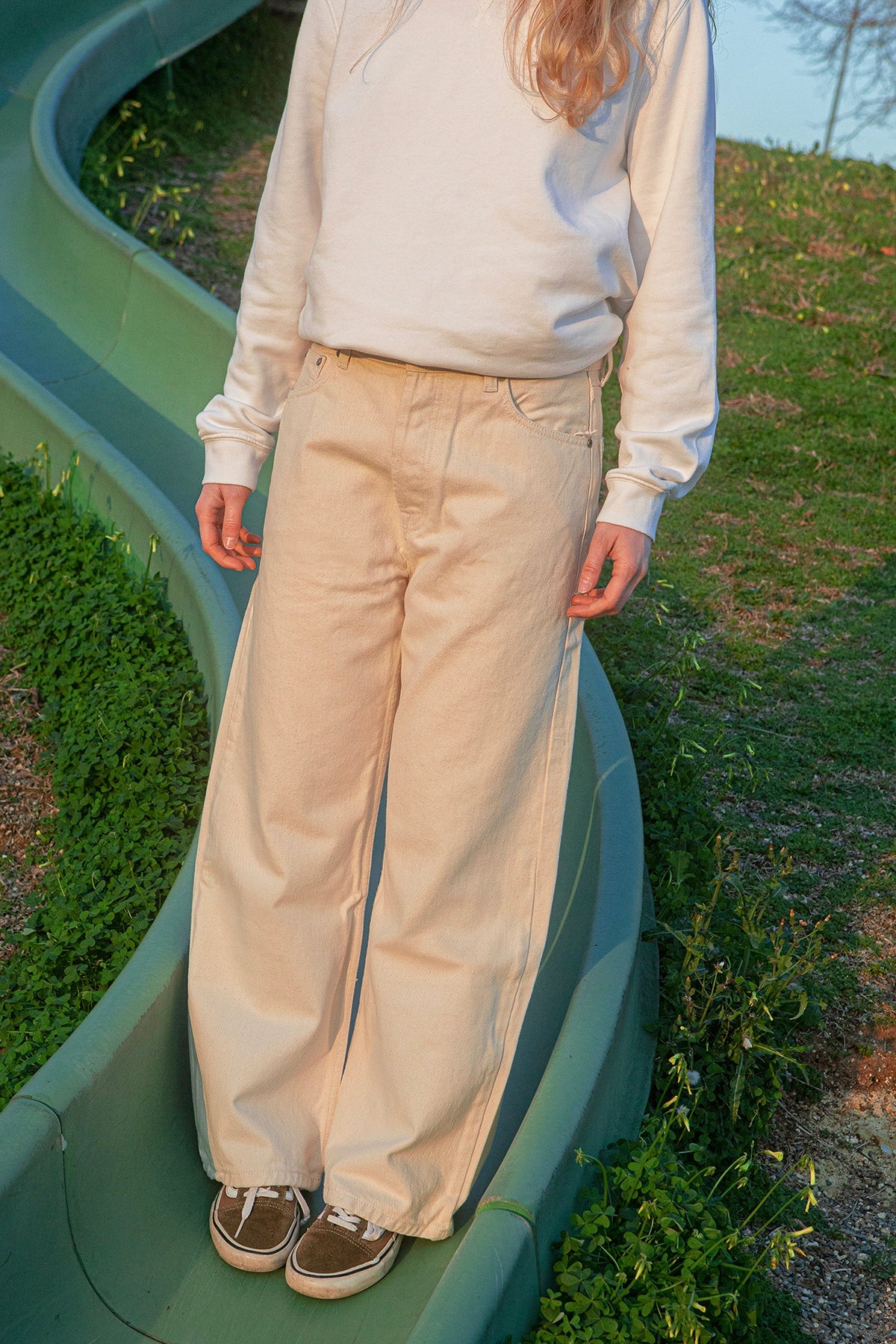 BOSTON Wide Flare Jeans. Where flare meets purpose.