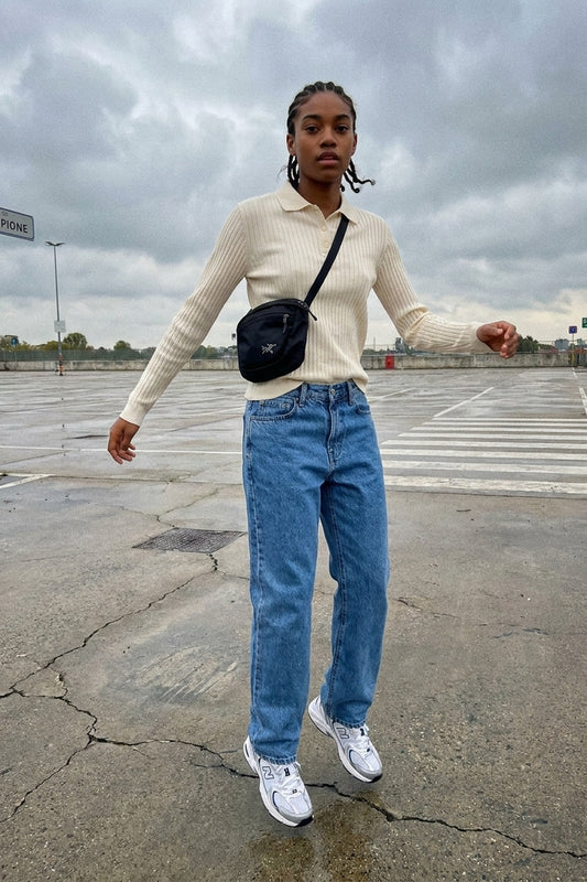 BENJI OVERSIZED FIT JEANS Faded Blue women's full-body front hero view