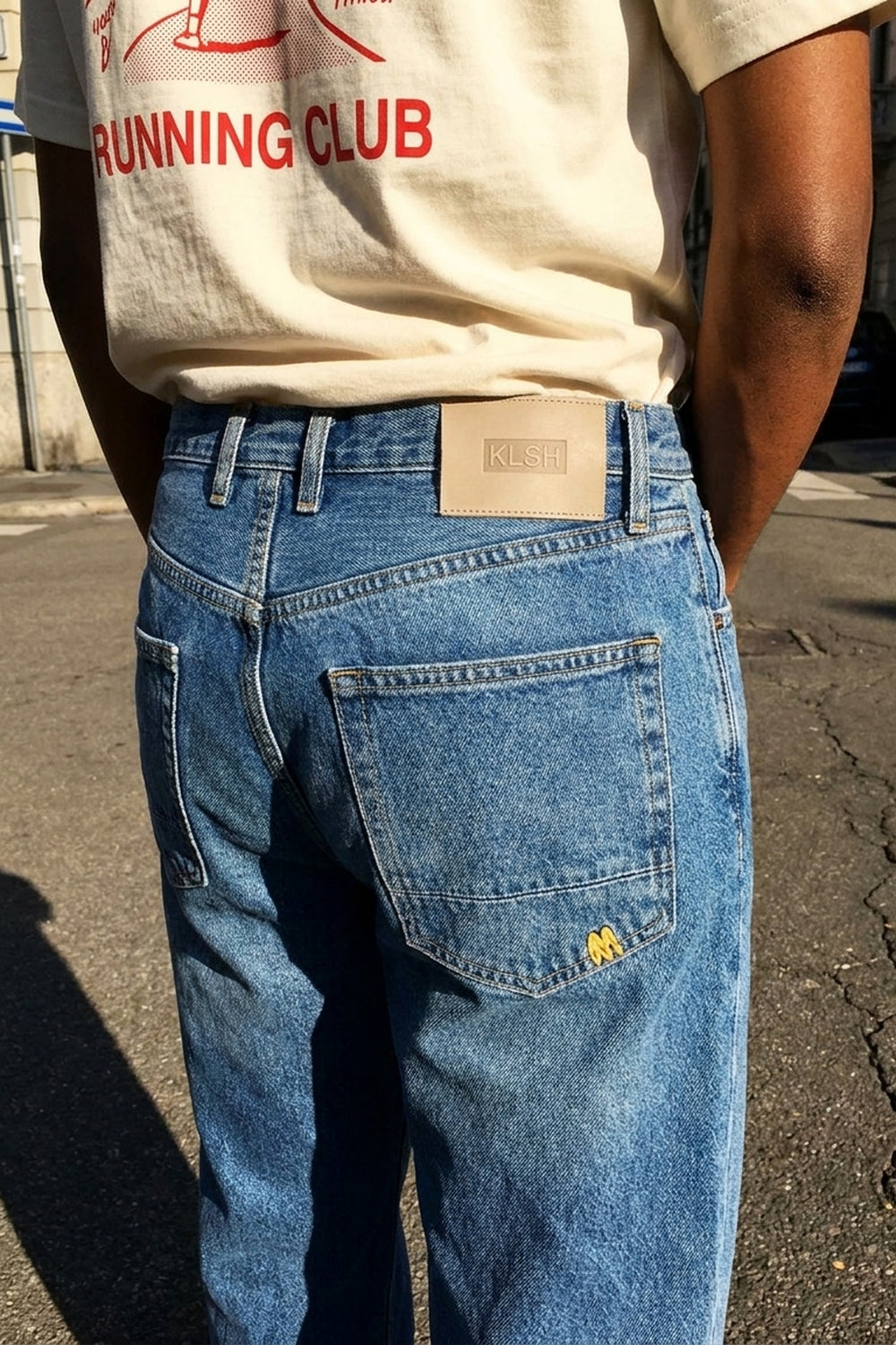 BENJI OVERSIZED FIT JEANS Faded Blue women's back pocket detail crop