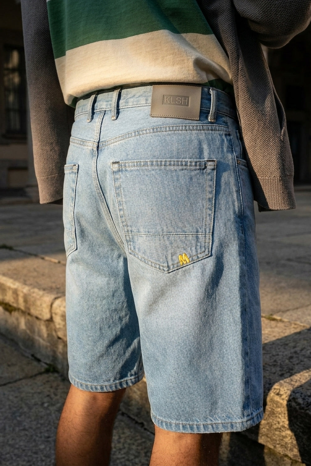 BLAKE OVERSIZED DENIM SHORTS Clear Sky men's back pocket detail crop