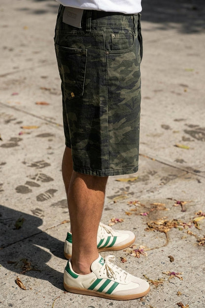 BLAKE OVERSIZED DENIM SHORTS Splatter Camo men's hem and shoe detail