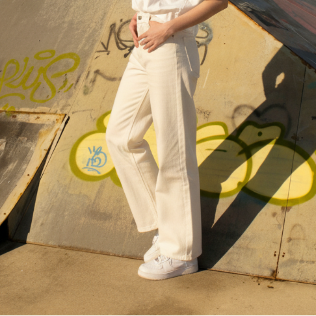 BOSTON WIDE FLARE JEANS - NATURAL ECRU