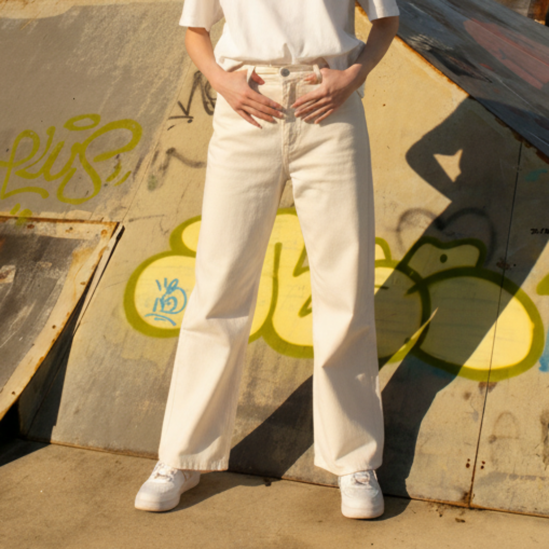BOSTON WIDE FLARE JEANS - NATURAL ECRU