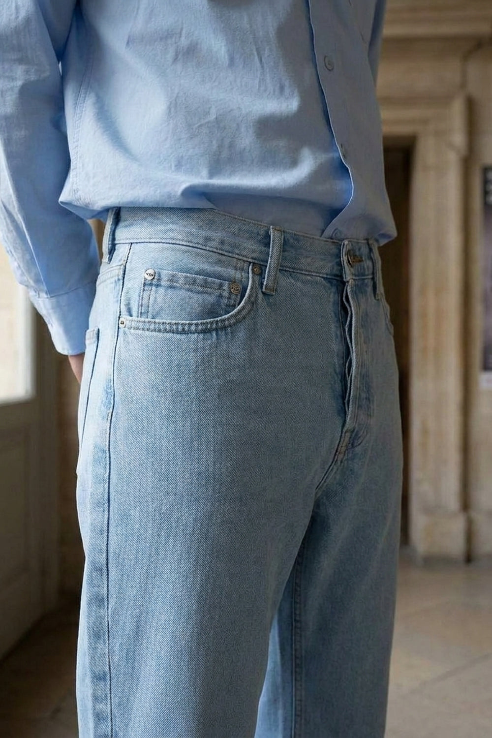 RYAN REGULAR FIT JEANS Clear Sky men's front construction detail crop
