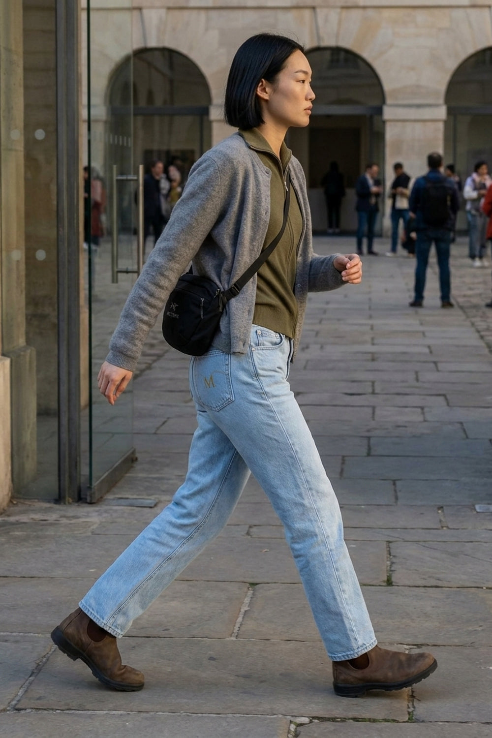 RYAN REGULAR FIT JEANS Clear Sky women's environmental movement shot