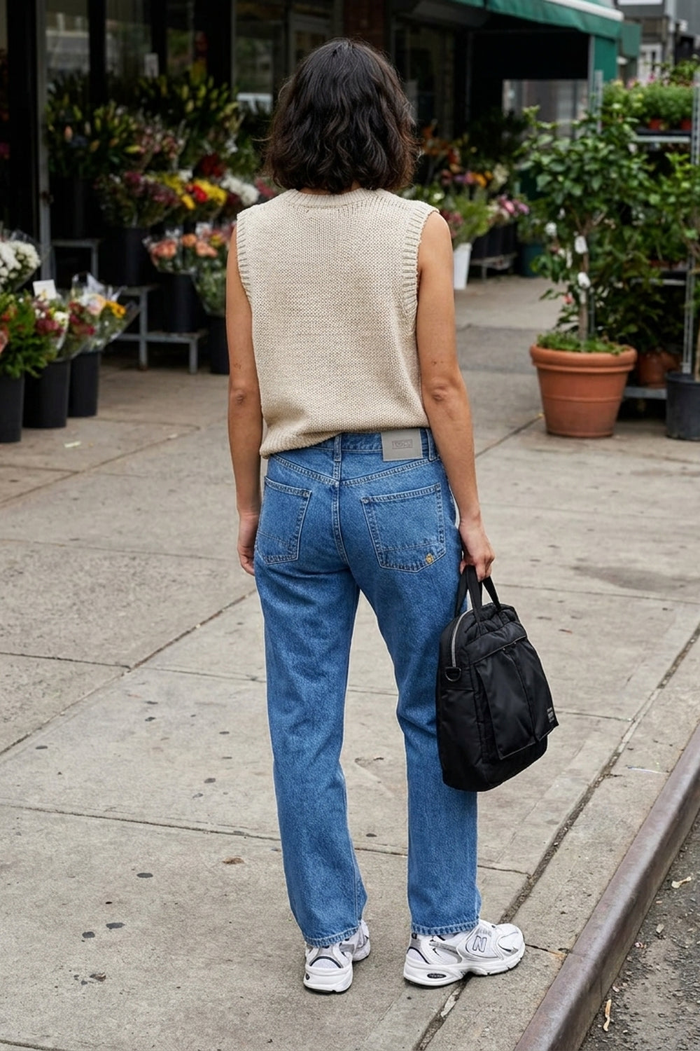 RYAN REGULAR FIT JEANS Faded Blue women's full-body back view