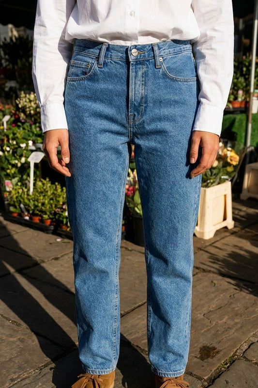 RYAN REGULAR FIT JEANS Faded Blue women's front construction detail crop